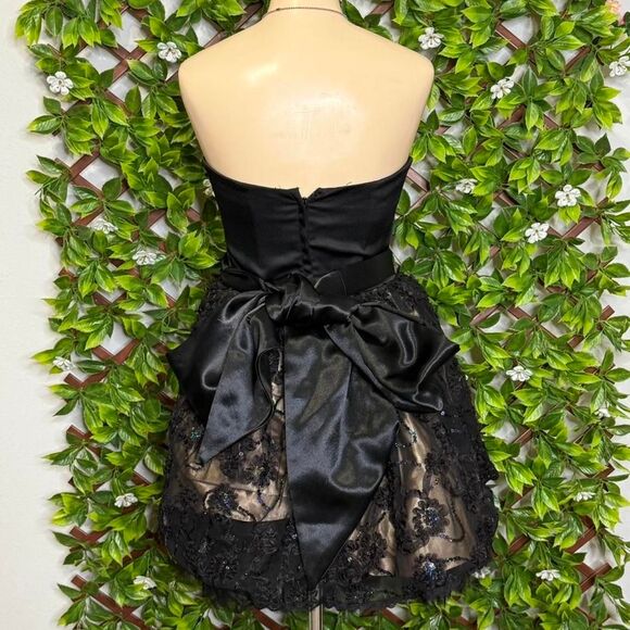 Jessica McClintock Gunne Sax Dress - Picture 3 of 6